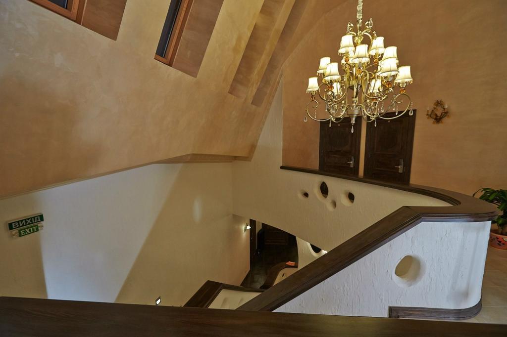 Charivna Taistra Bed & Breakfast Brovary Exterior photo