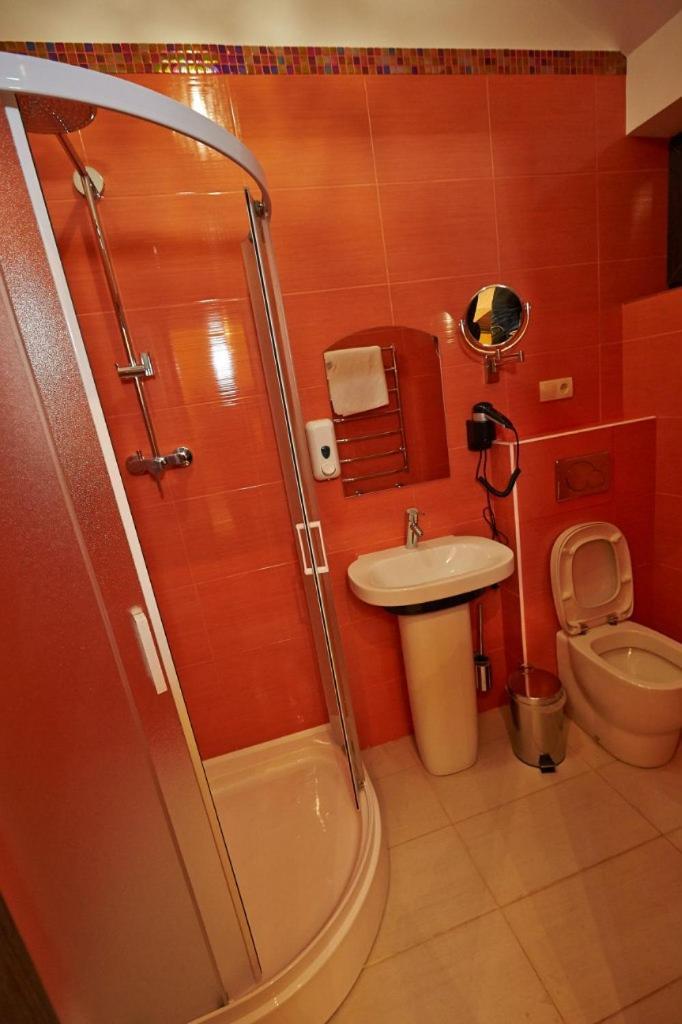 Charivna Taistra Bed & Breakfast Brovary Exterior photo