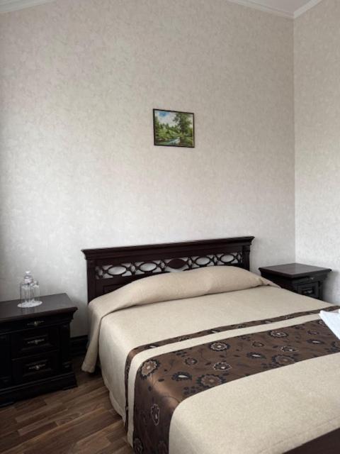 Charivna Taistra Bed & Breakfast Brovary Exterior photo